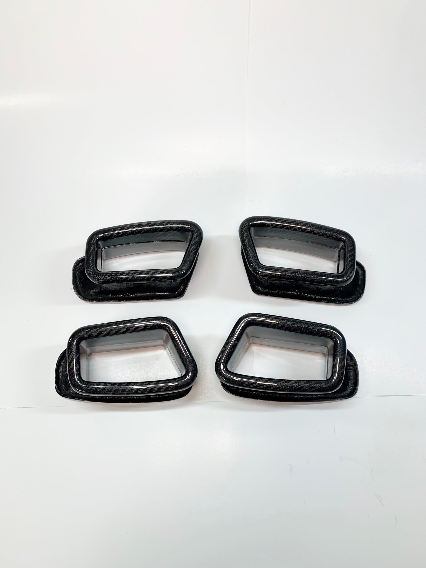 2011-2022 MUSTANG CARBON FIBER RECARO SEAT INSERTS