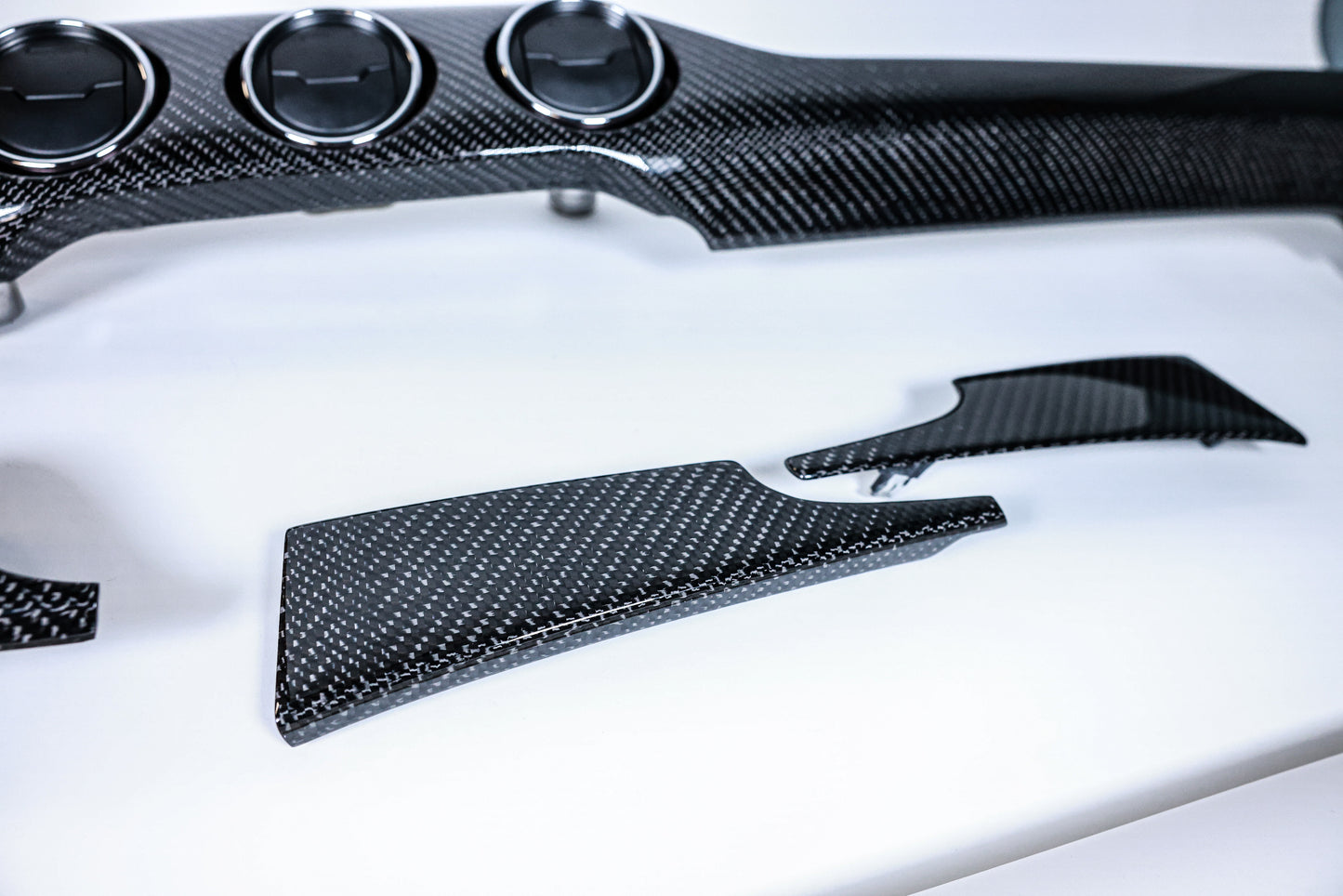 2015-23 MUSTANG CARBON FIBER DASH KIT