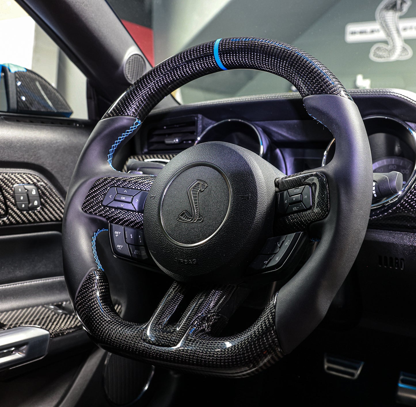 CARBON FIBER STEERING WHEELS