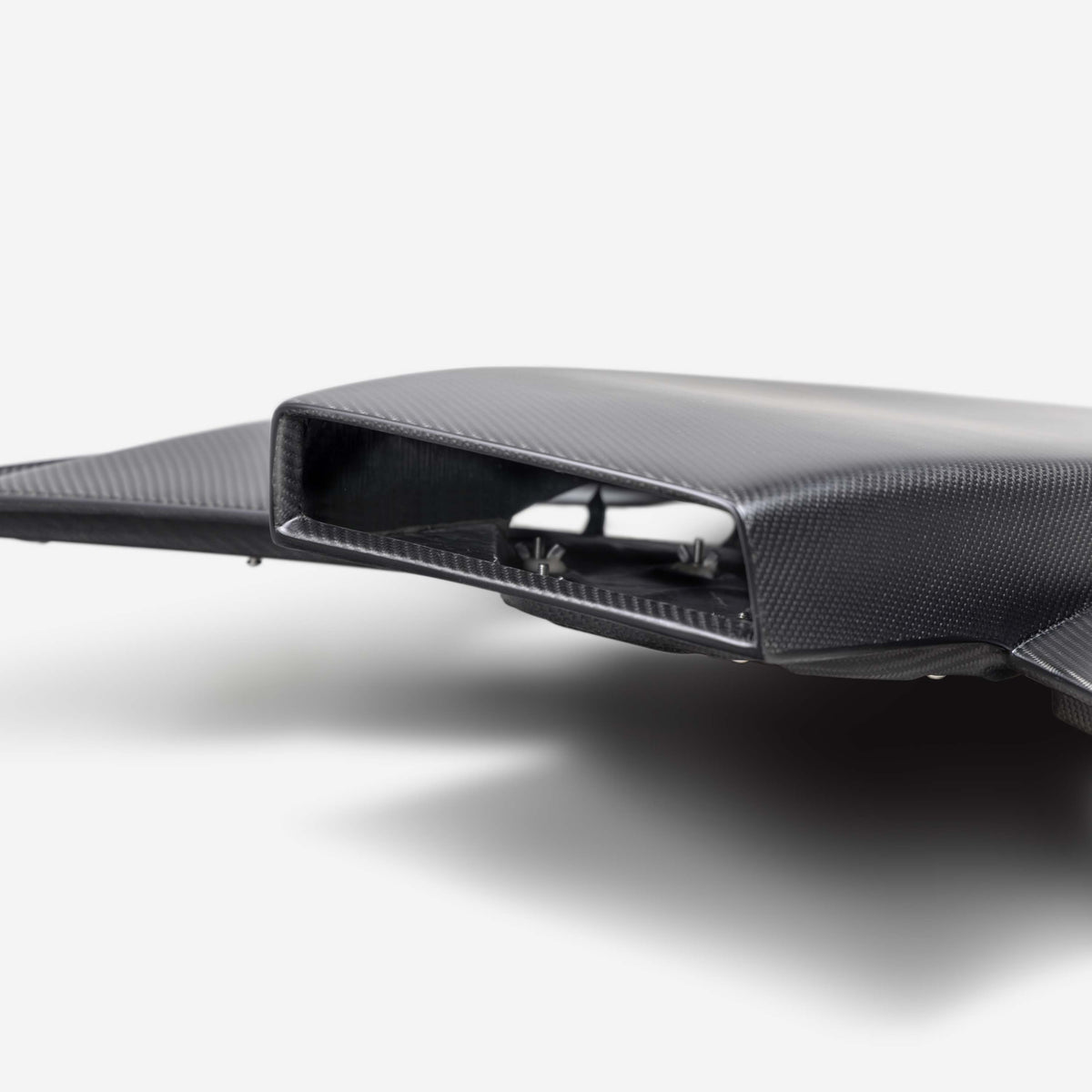 C8 dry carbon roof scoop - Image 5