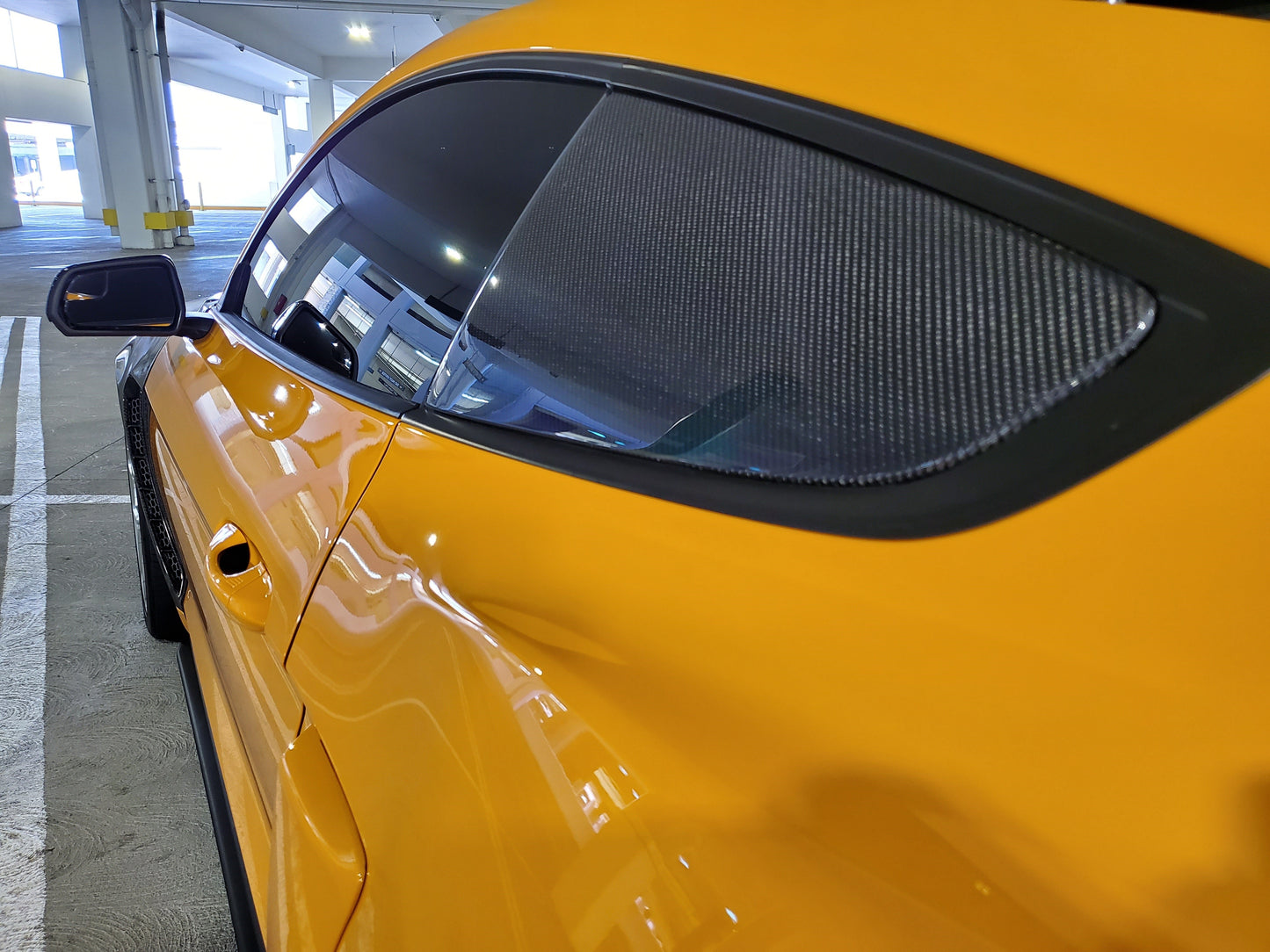 2015-23 MUSTANG CARBON FIBER TYPE-FLAT SIDE WINDOW LOUVERS (PAIR)