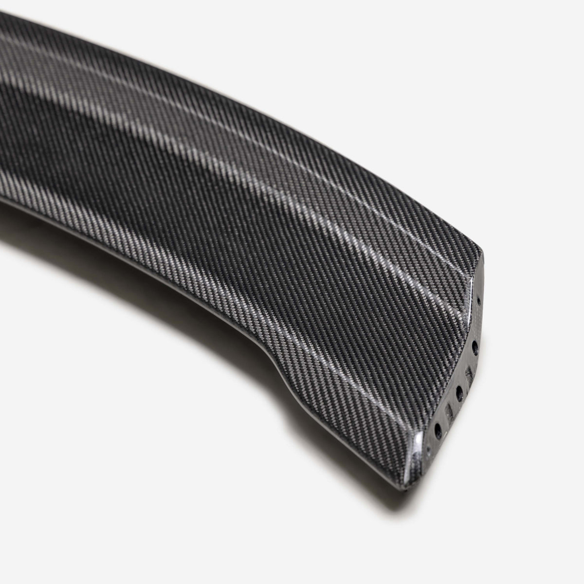 2024-26 Ford Mustang Dark Horse carbon fiber rear spoiler center blade view 5