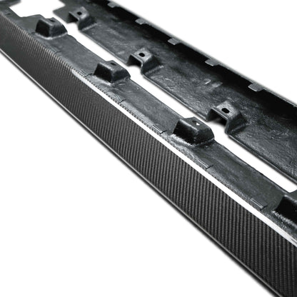 Type-OE carbon fiber side rocker splitters - detail view