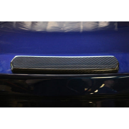 Ford Mustang S550 carbon fiber spoiler cover installed