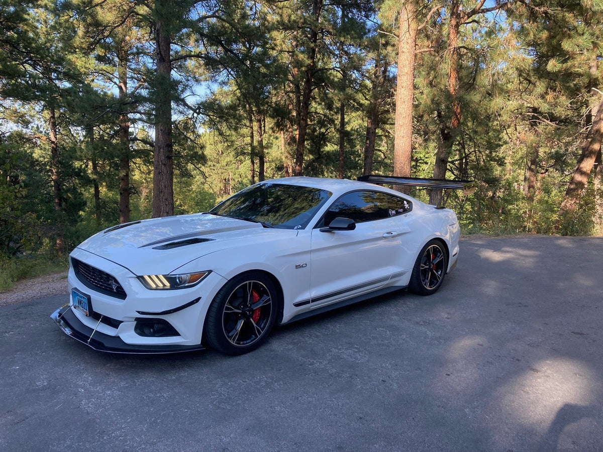 APR GT-250 adjustable carbon fiber rear wing for 2015–17 Ford Mustang