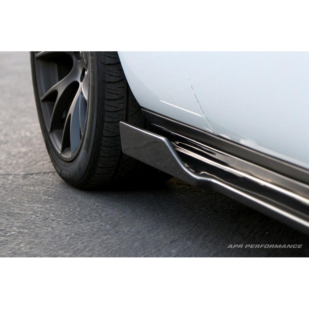 2015–23 Dodge Challenger Hellcat carbon fiber side rocker extension