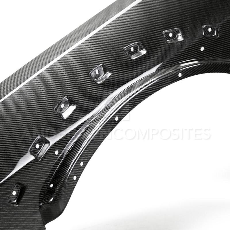Carbon fiber Dodge Challenger Widebody front fender detail